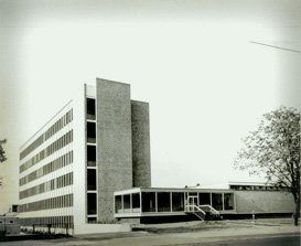 Überschatteter Neuanfang. Ein Neubau für das MPI für Hirnforschung (1961)
